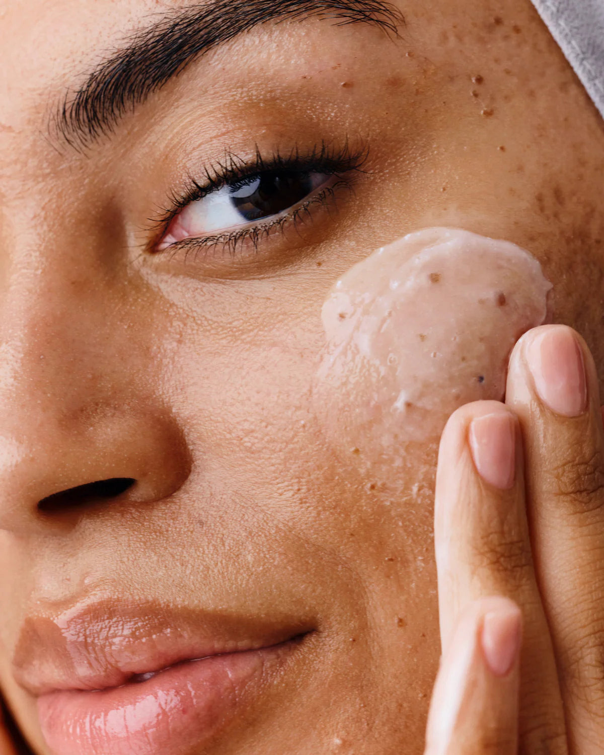 Calm & Clear Clarifying Cleanser